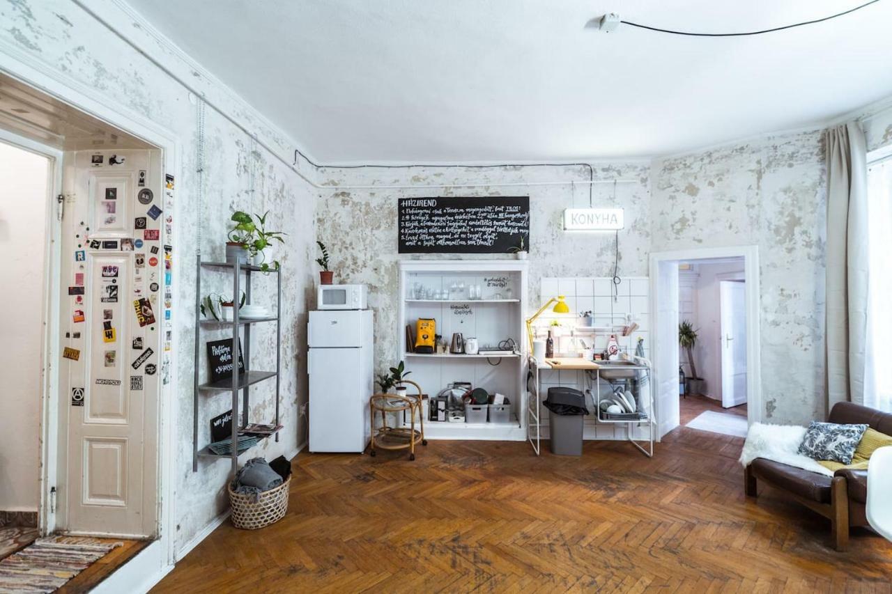 A Szoba Apartman Pecs Ngoại thất bức ảnh