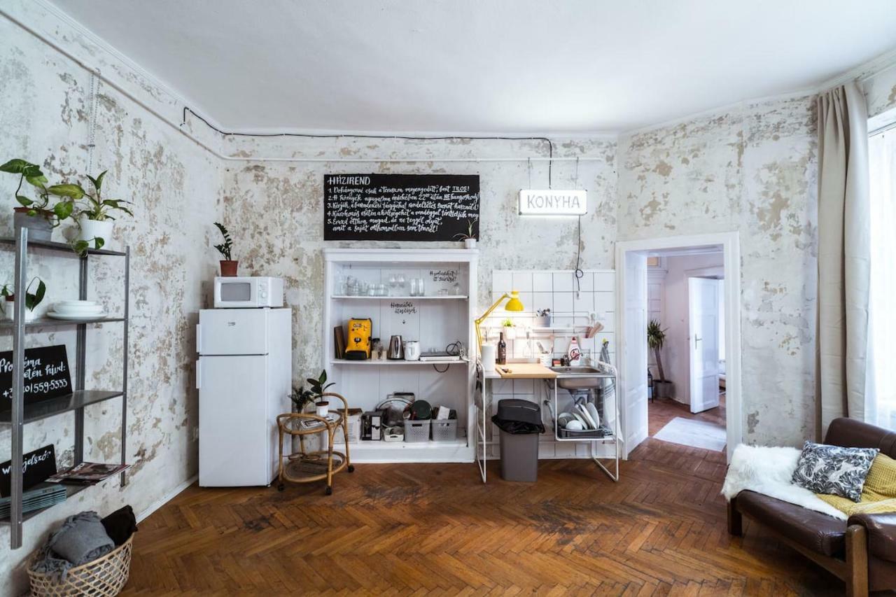 A Szoba Apartman Pecs Ngoại thất bức ảnh