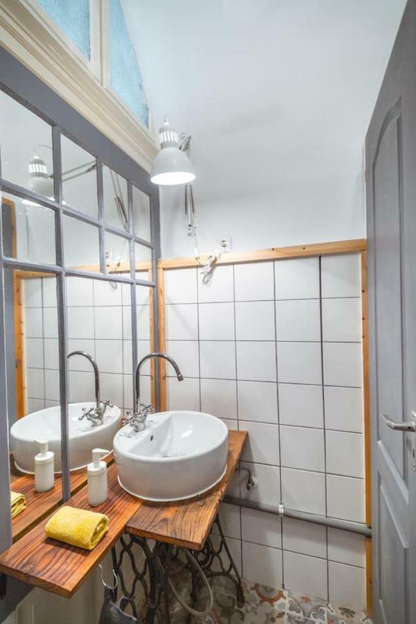 A Szoba Apartman Pecs Ngoại thất bức ảnh